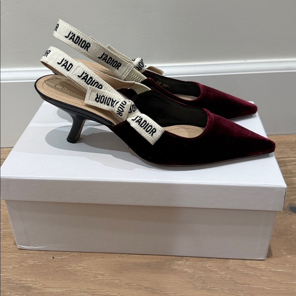 Authentic pre loved J’Adior Burgundy Velvet slingbacks